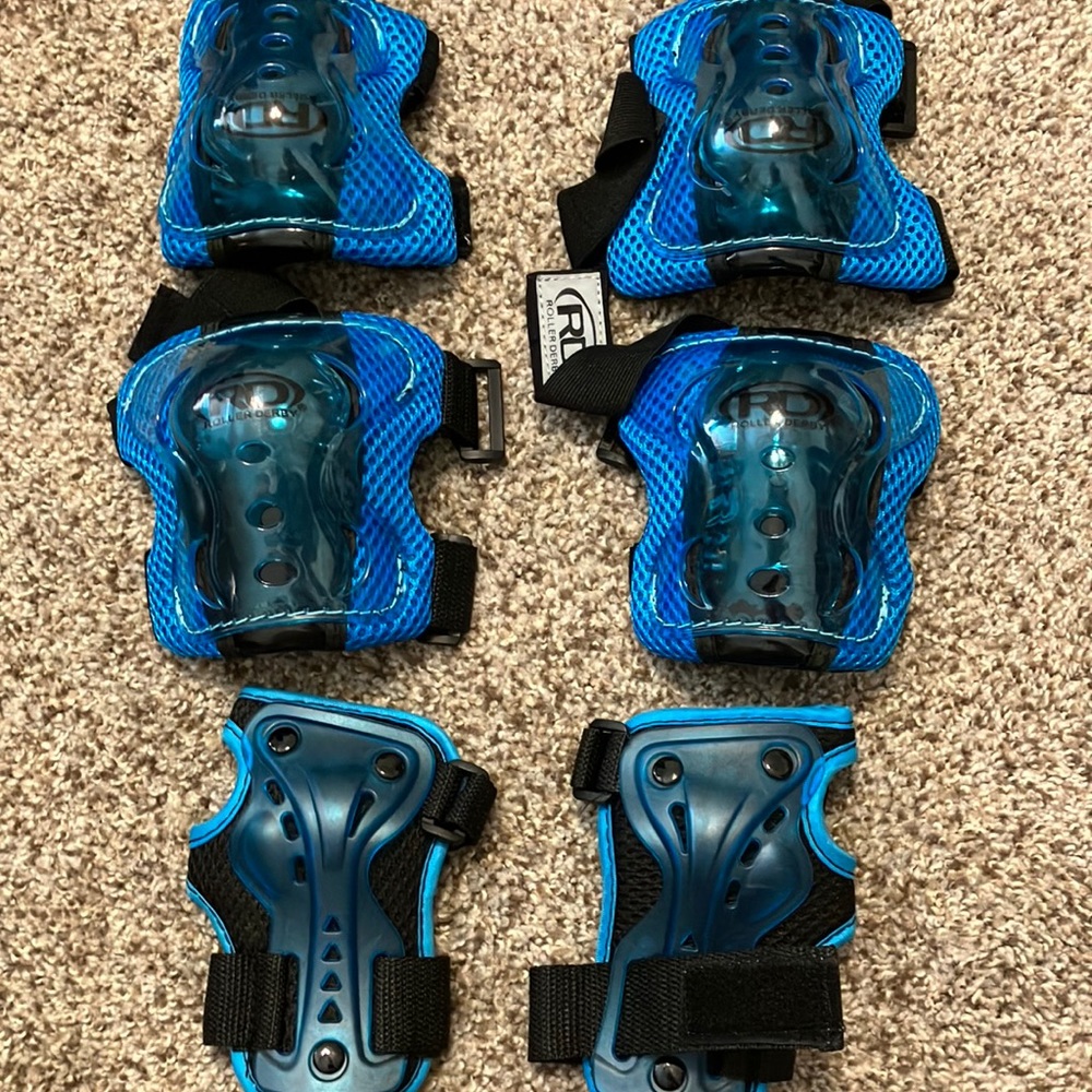 Youth Roller Derby pads